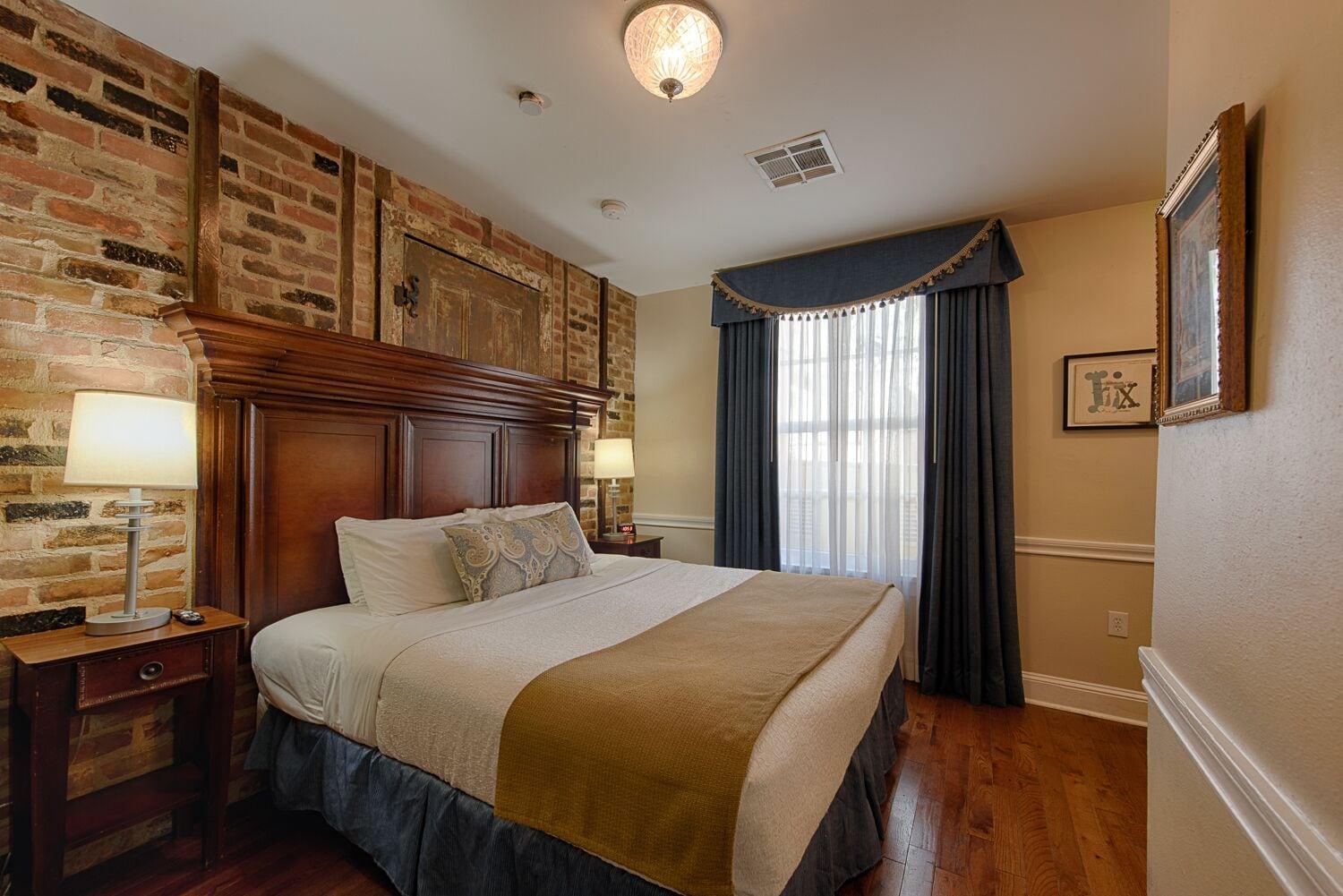 Hotel St. Pierre French Quarter New Orleans Ngoại thất bức ảnh